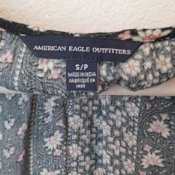 American Eagle Black Floral Print‎ Long Sleeve Peasant Top Blouse - Picture 2 of 7